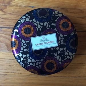 Voluspa Crane Flower 3 Wick Tin Candle